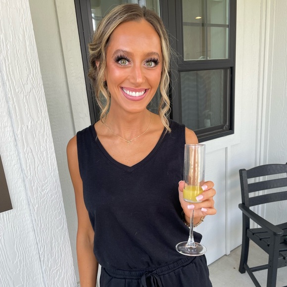 Meet your Posher, Alex - Picture 4 of 17